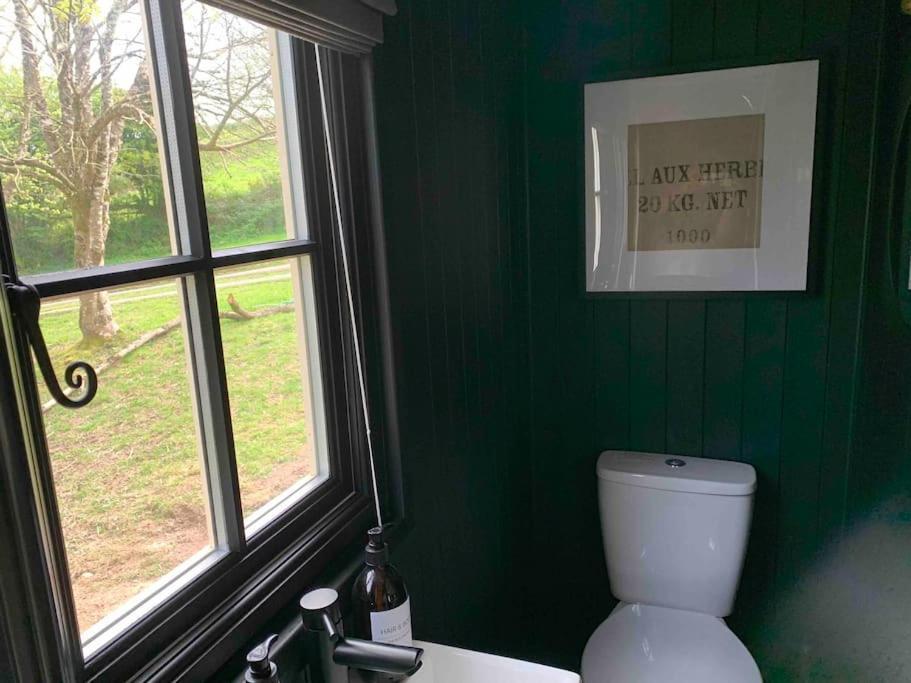 Cornwall Woodland Shepherd'S Hut - Dennis Hut Bodmin Zewnętrze zdjęcie